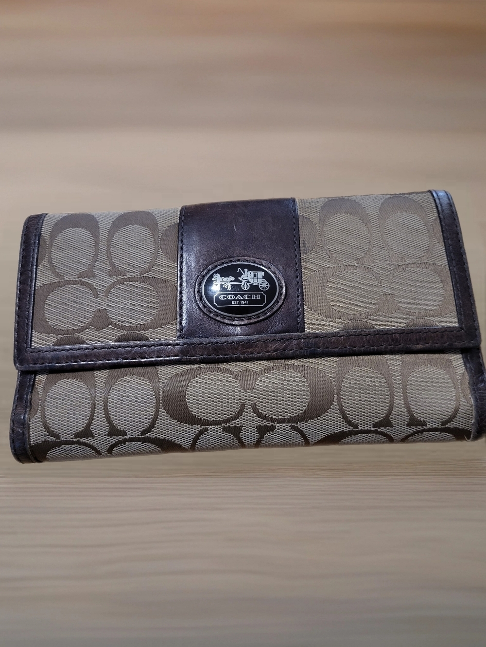 Coach Coach Signature Fold Wallet in Beige and Brown